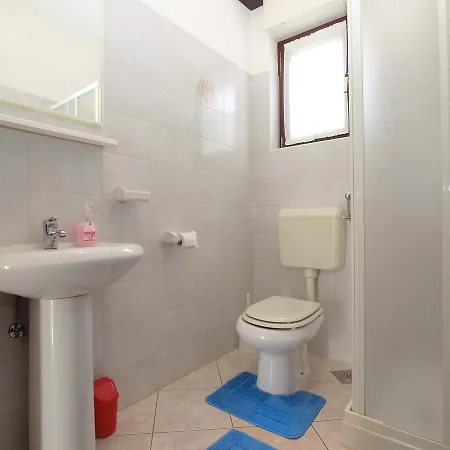 Silvano 1563 Apartamento *