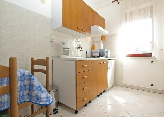 Silvano 1563 Apartment Pula