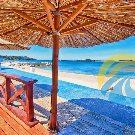 Appartamento Silvano 1563 Pola