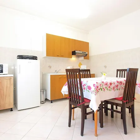 Appartamento Silvano 1563 *