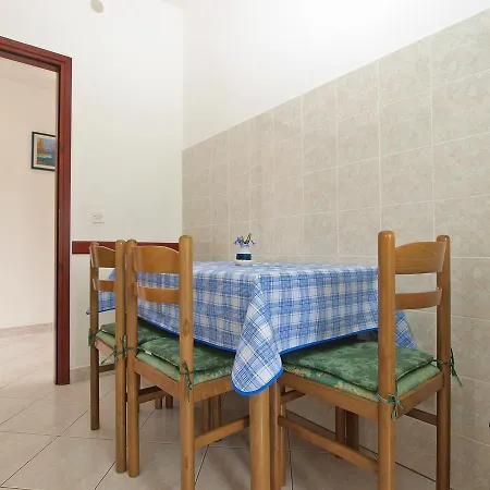 Appartamento Silvano 1563 Pola